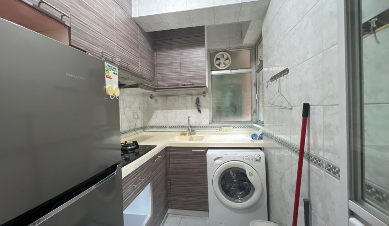 1ba3c718-fb89-4e4e-a54e-6f44539169d4