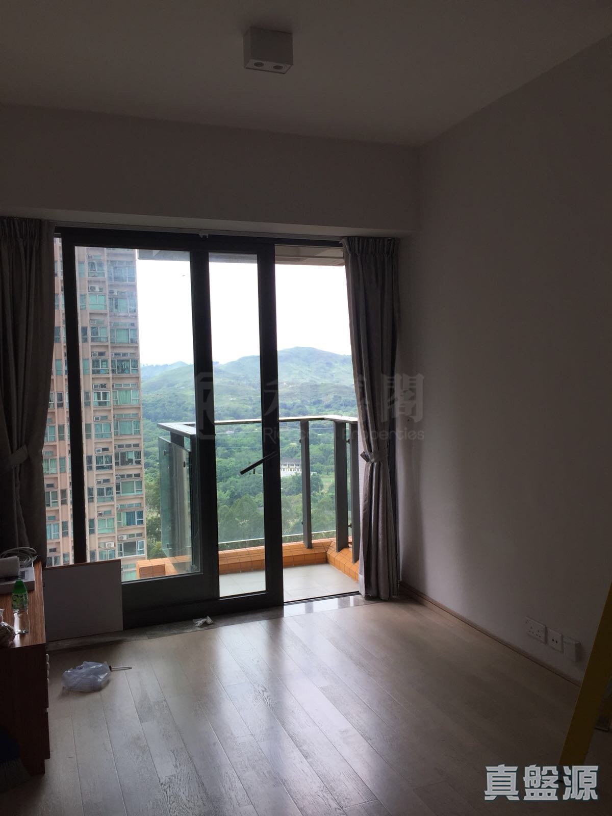 逸峯 2座