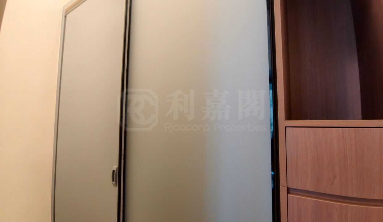 9f194a2d-4cbc-4b83-877f-2e6e30b4a489.jpeg