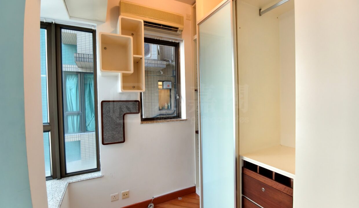 8339c5be-d15e-4c2c-b131-5a496adc1fb5.jpeg