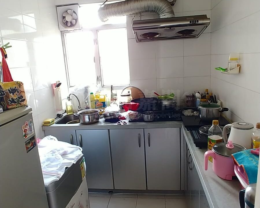 bf0ed8ab-28aa-4f4f-864f-a59ec76309d6.jpeg