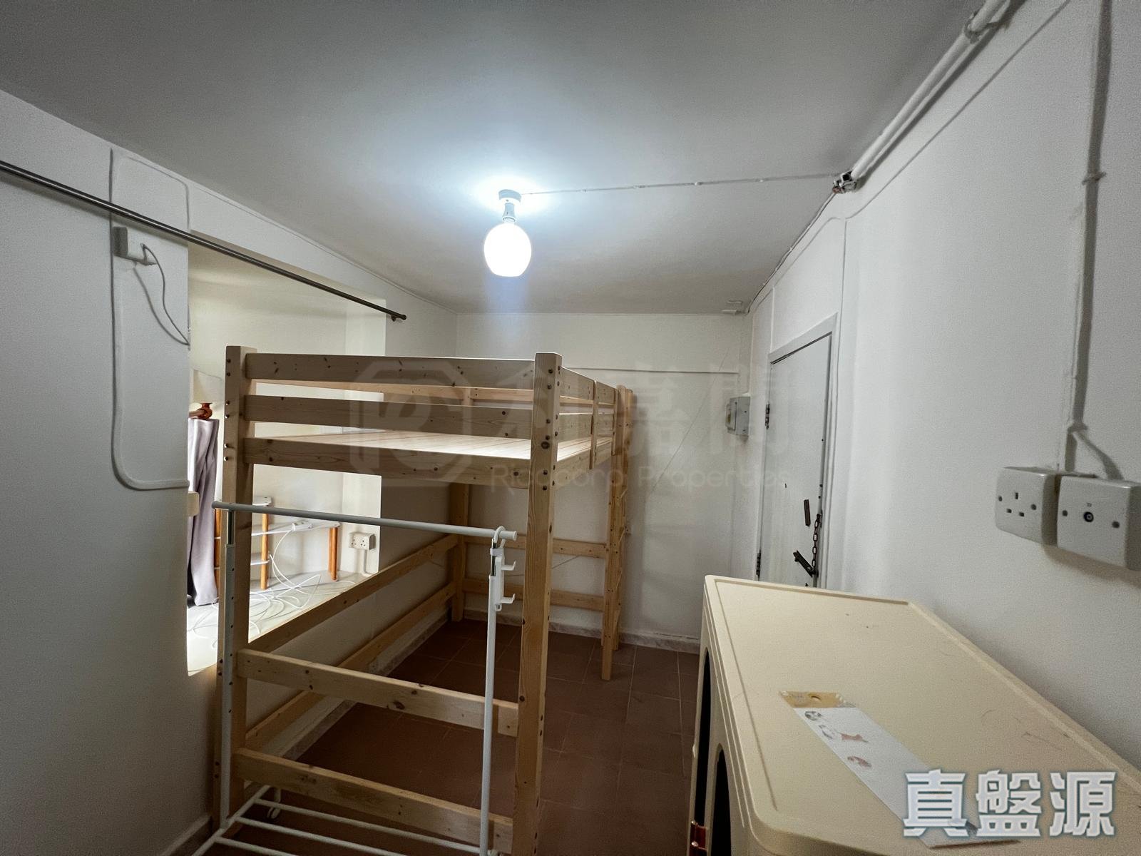 華明邨 信明樓 (2座)