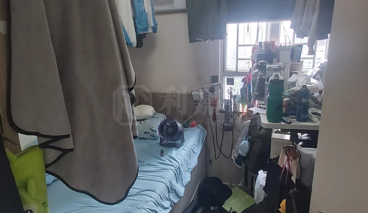 12d36dfb-3073-4745-a610-cefa1039e9f5.jpeg