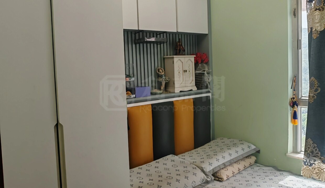 1811b176-7fa0-45d4-8a29-6a5fa0a036d0.jpeg