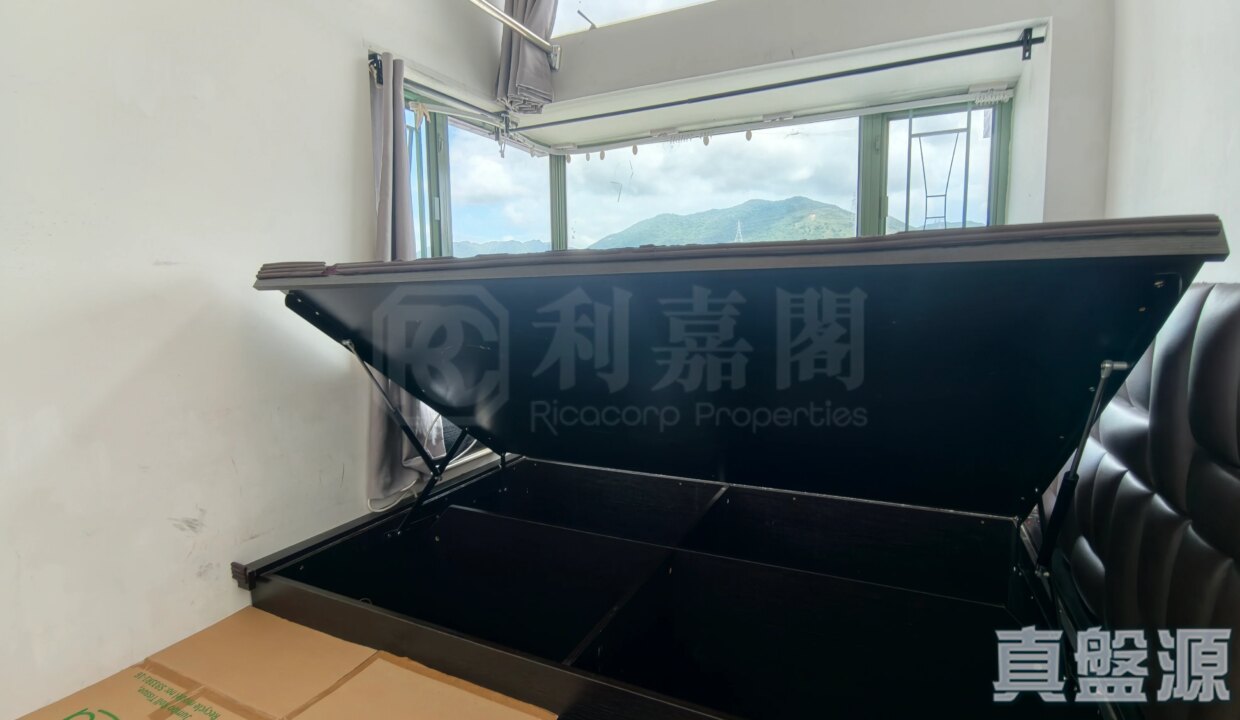 3efb1a3d-e61d-4233-8a11-9845a856a2ad.jpeg