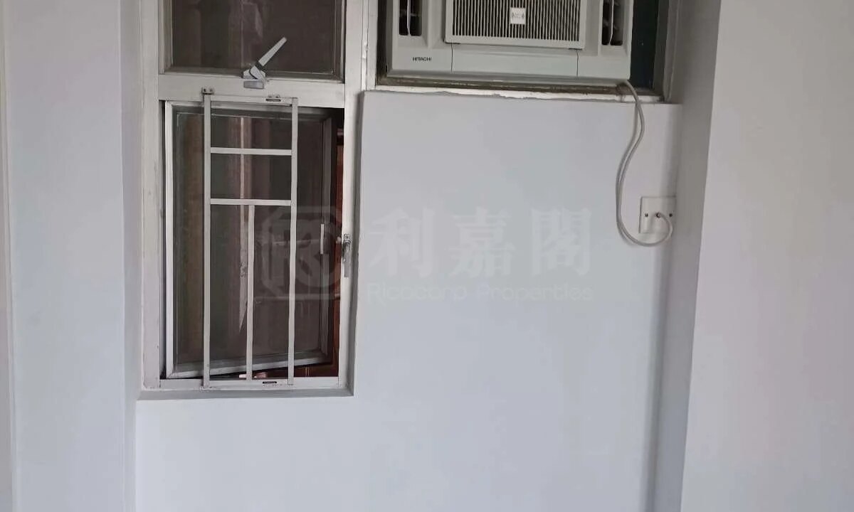 4b7d3b27-a5e2-4e8f-8e8f-162791c50fef.jpeg