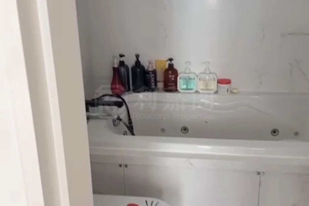 5e3b3175-4ca0-446a-8499-ca25724545ce.jpeg