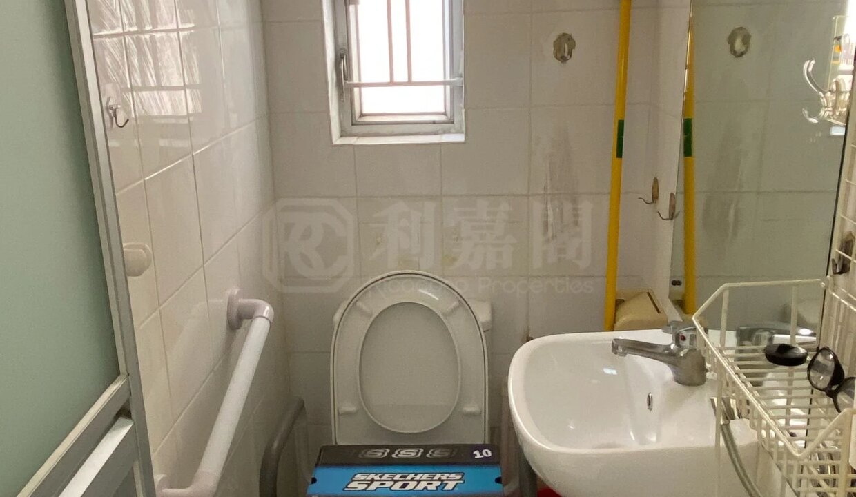 9402aabb-d5ad-446d-a5b7-c6390fce3479.jpeg