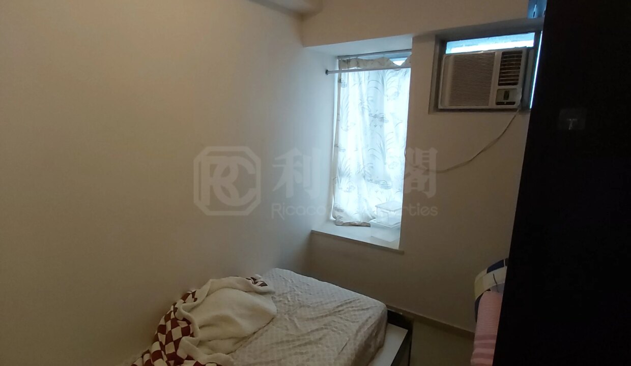 bd7948da-13d9-409a-8f06-5597d674c150.jpeg