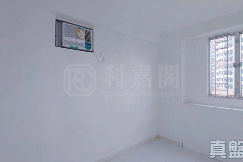 bf63111f-be39-42c7-81cb-33b89e03a105.jpeg