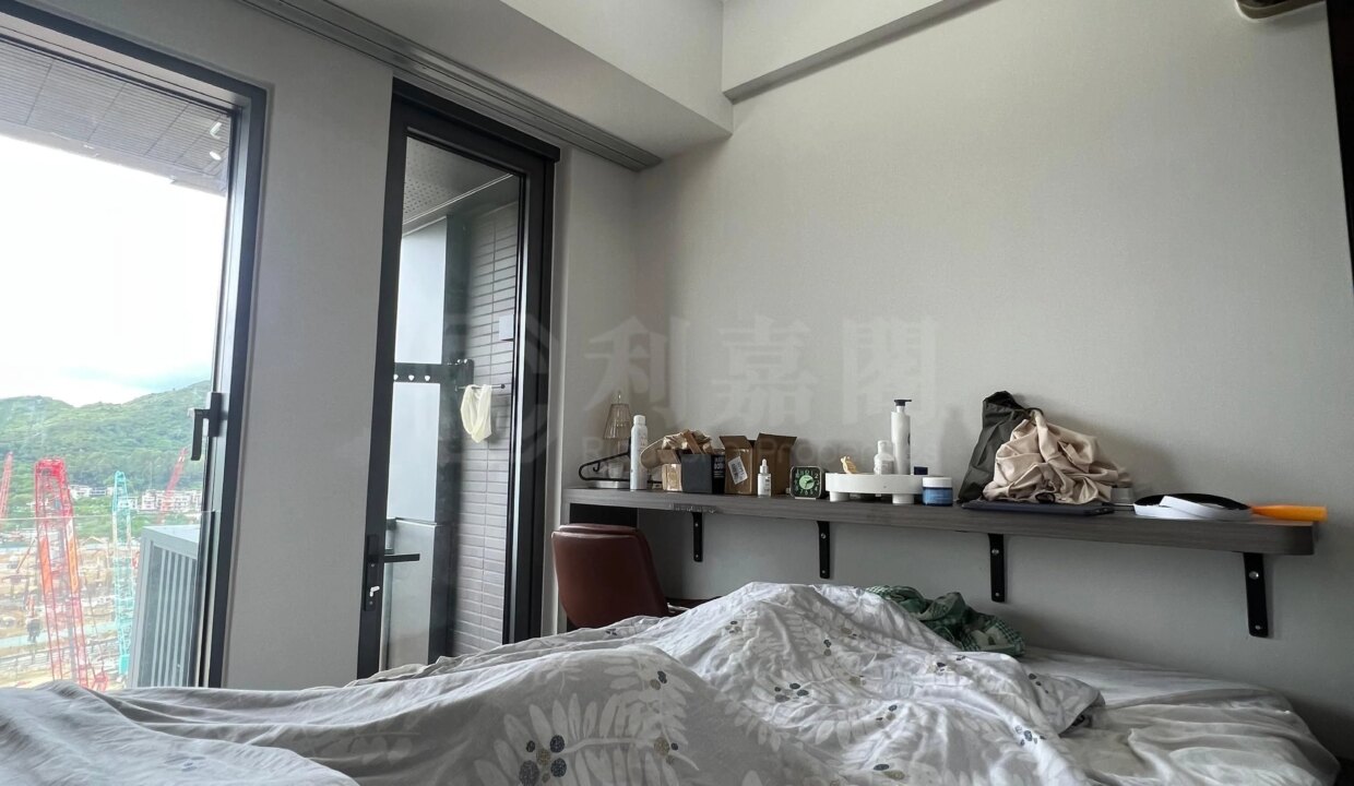 f327c3e5-cb44-421d-8226-eb02183e5293.jpeg