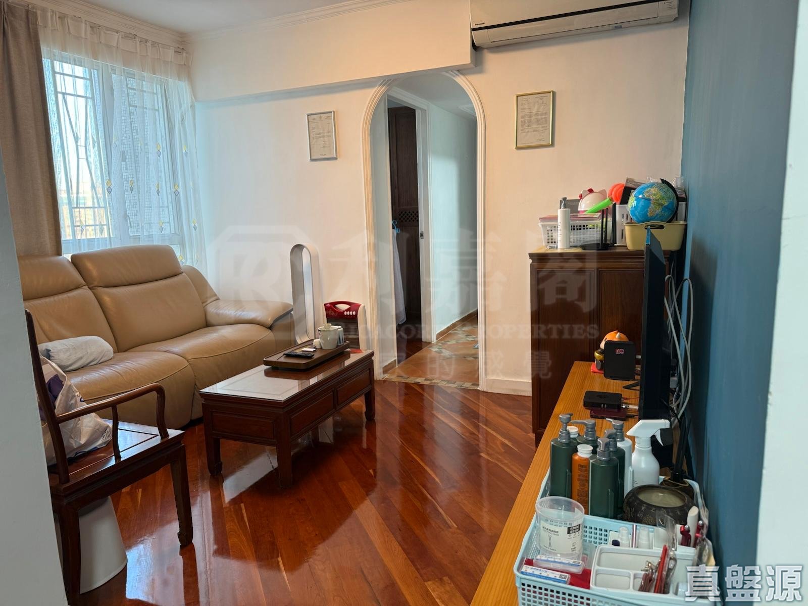 榮福中心 4座高層 H室