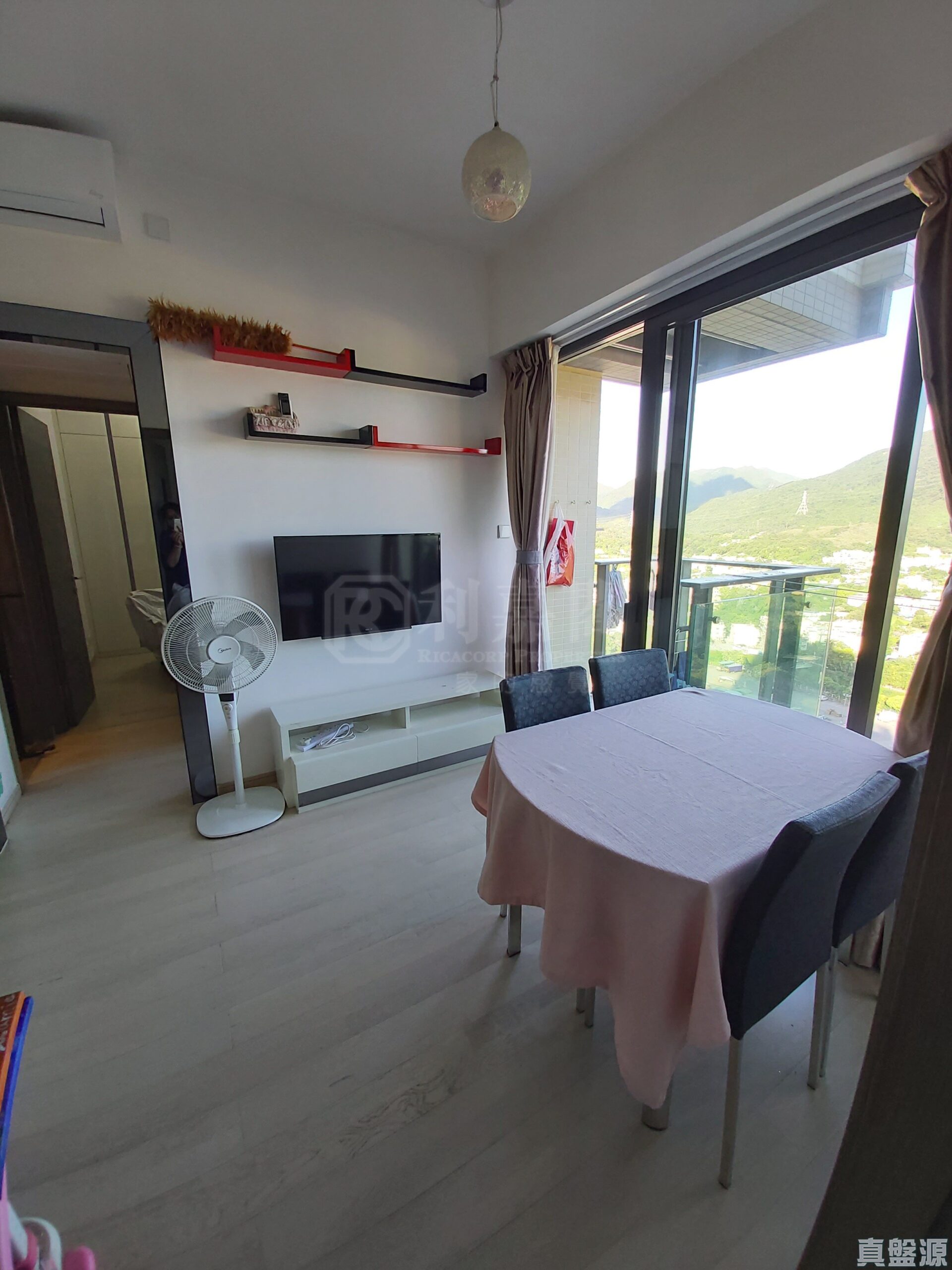 逸峯 2座高層 C室