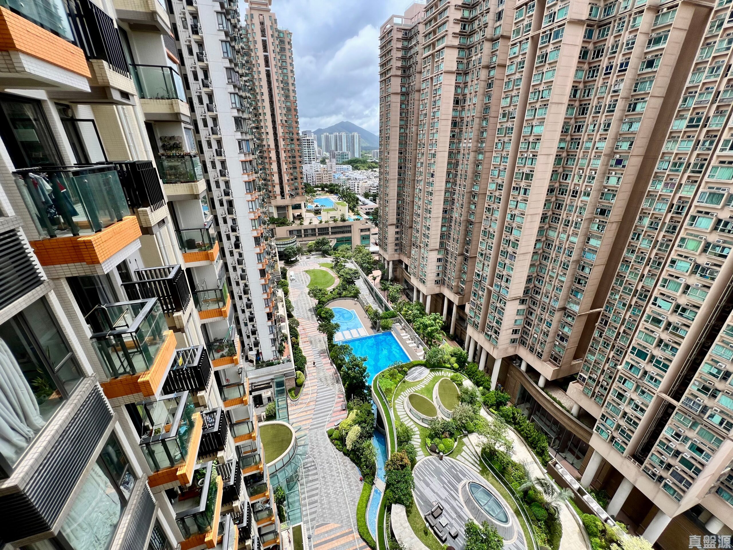 逸峯 1座高層 E室