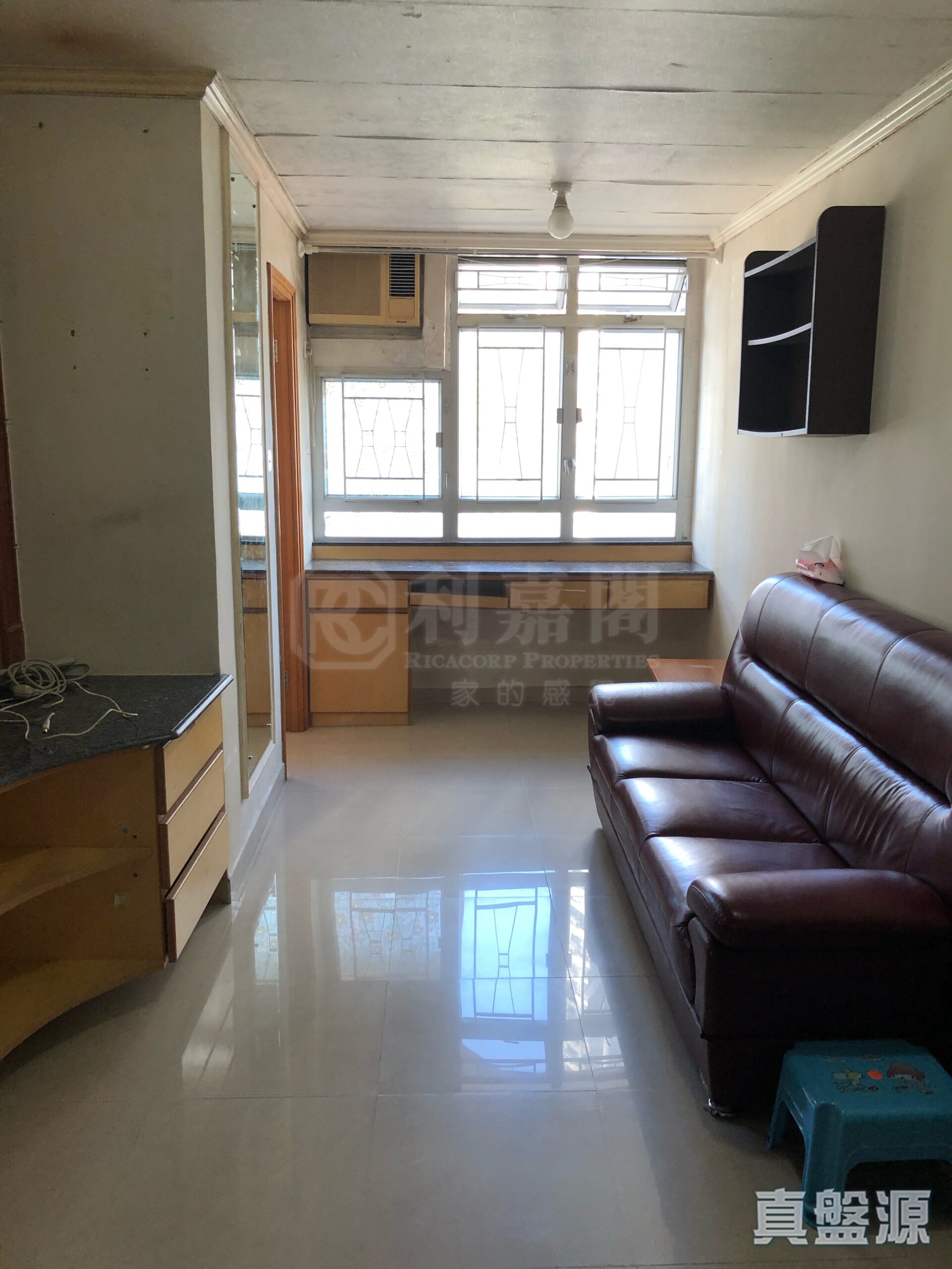 華明邨 頌明樓 (5座)中層 8室