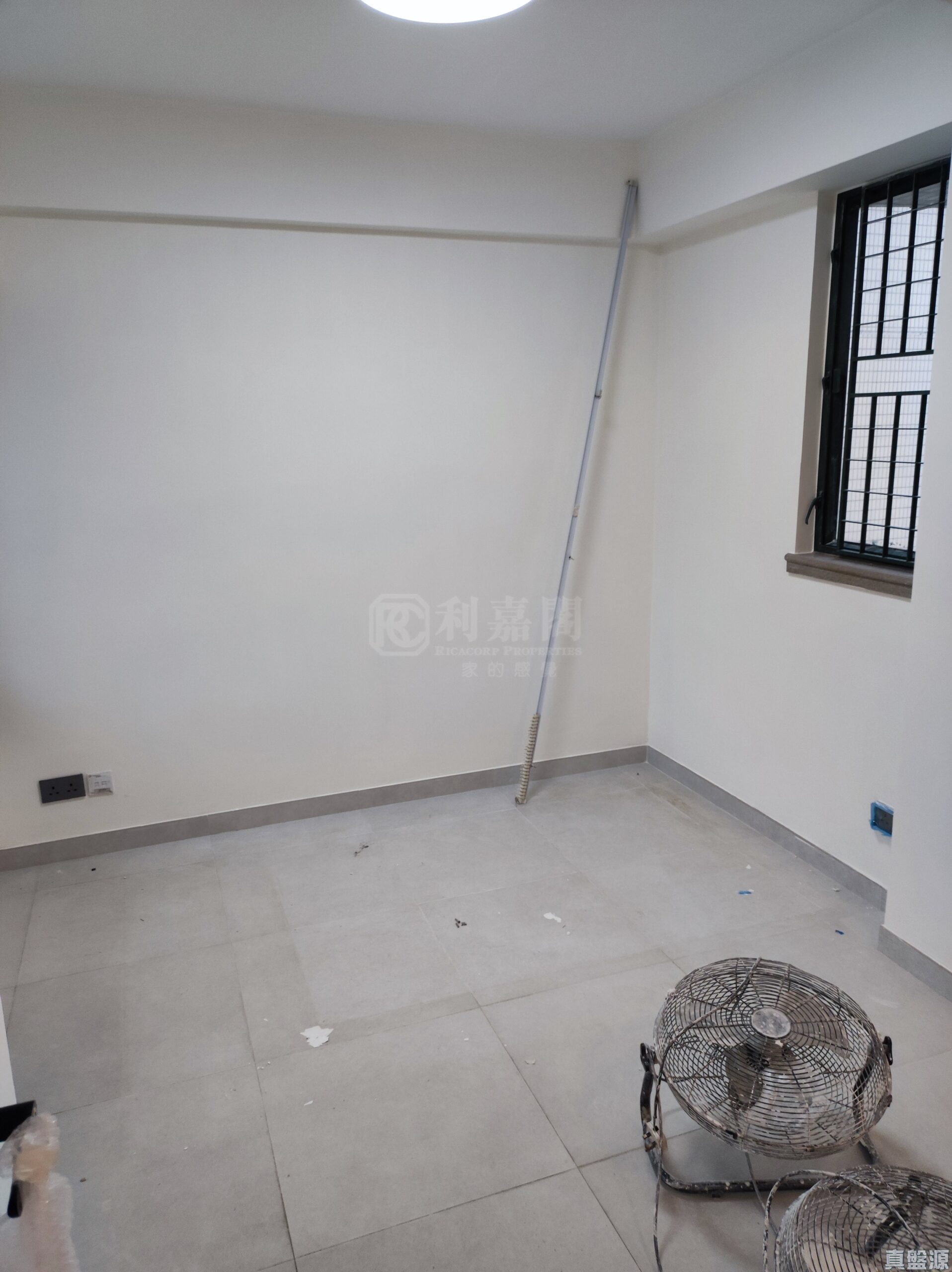 牽晴間 3座極高層 F室