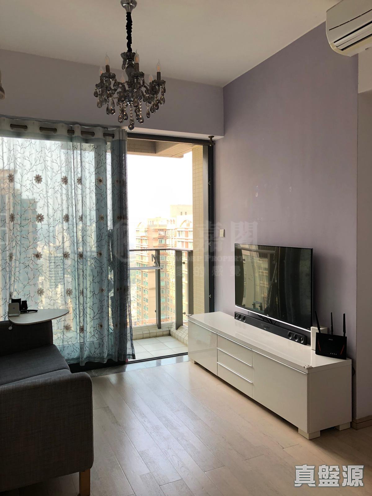 逸峯 1座極高層 D室