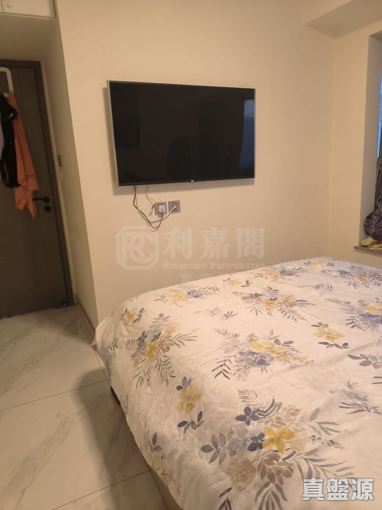 御皇庭 3座高層 F室