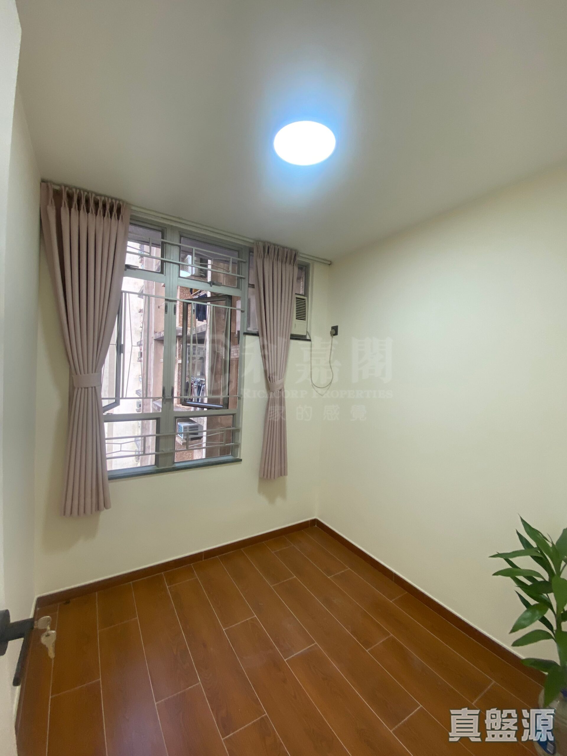 雍盛苑 雍薈閣 (A座)低層 8室