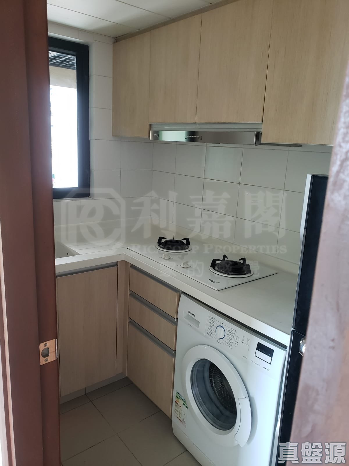 御皇庭 2座中層 B室