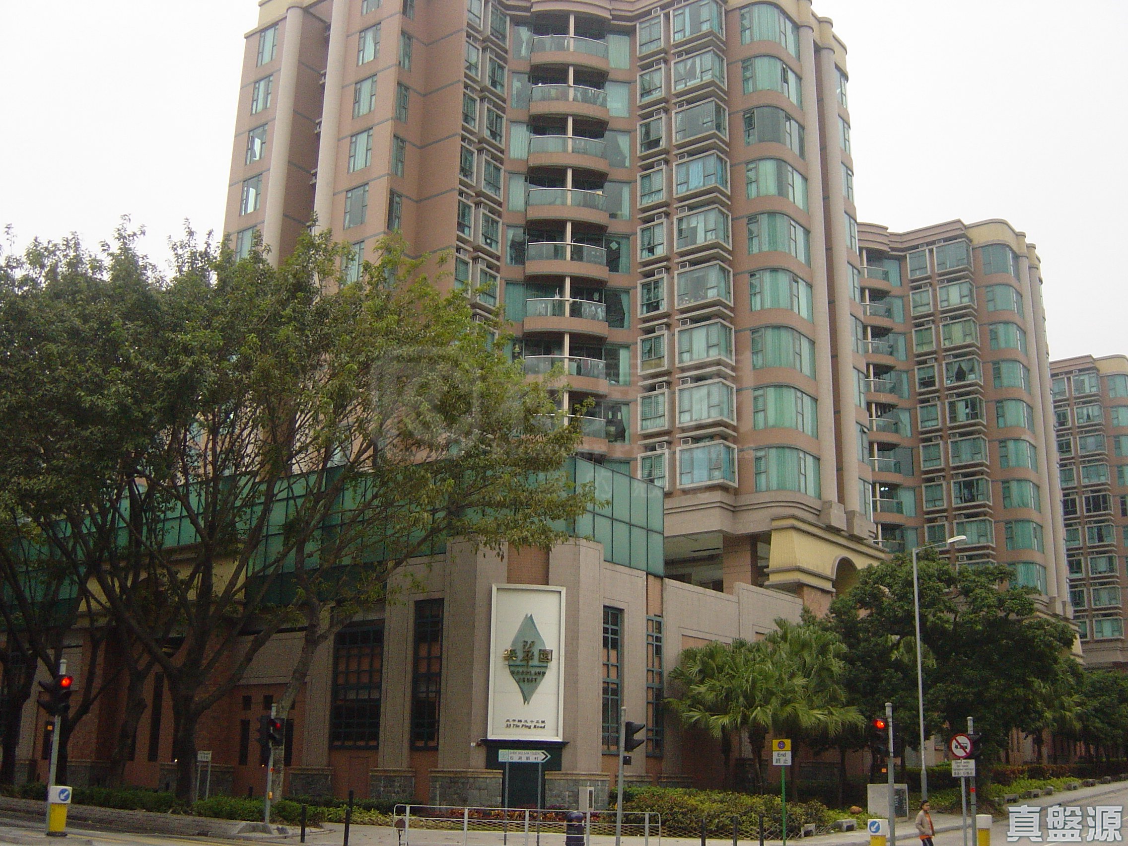 奕翠園 7座極高層 E室