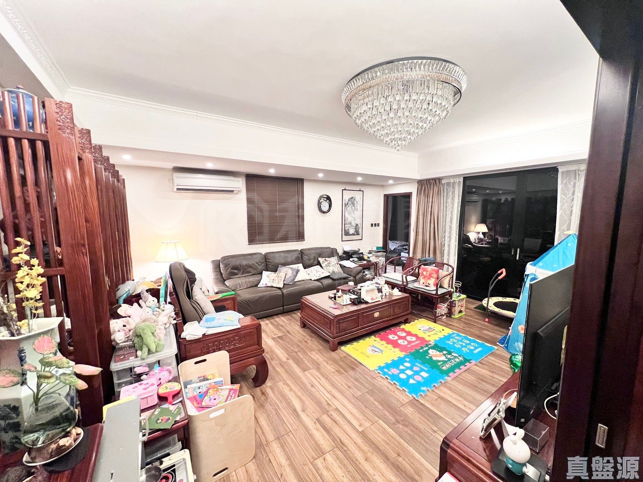 豪峰嶺 1座極高層