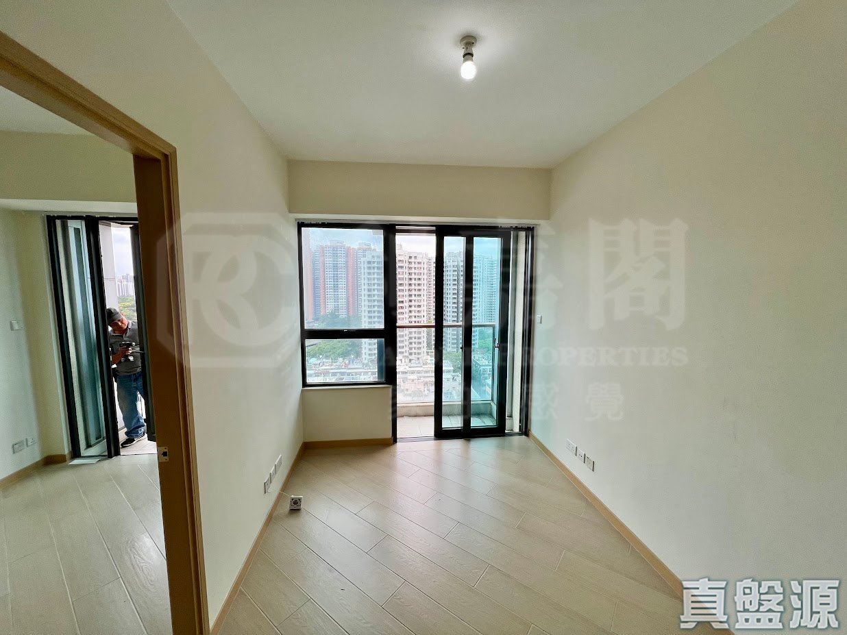 囍逸 2座高層 E室