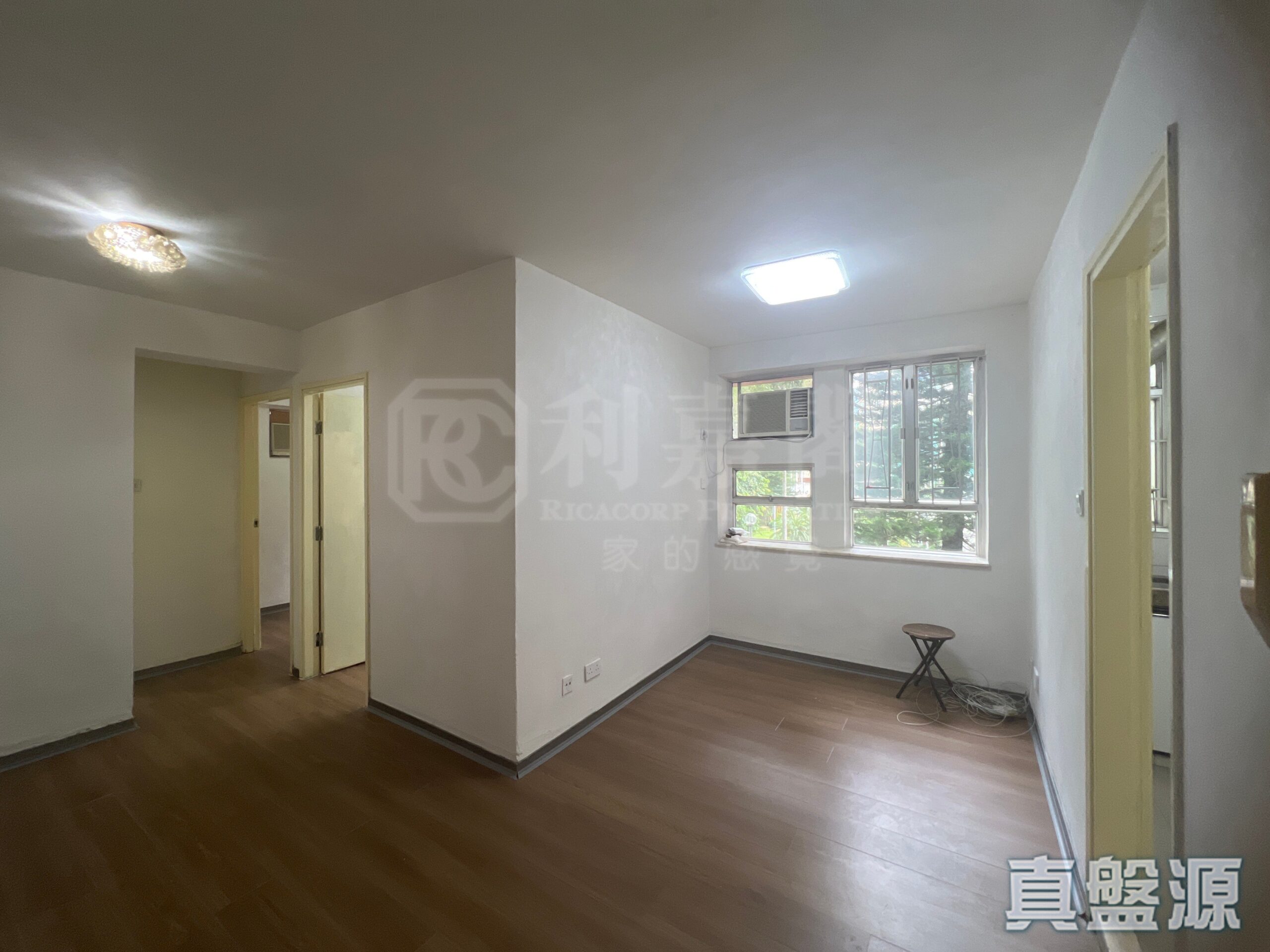 榮輝中心 1座低層 E室