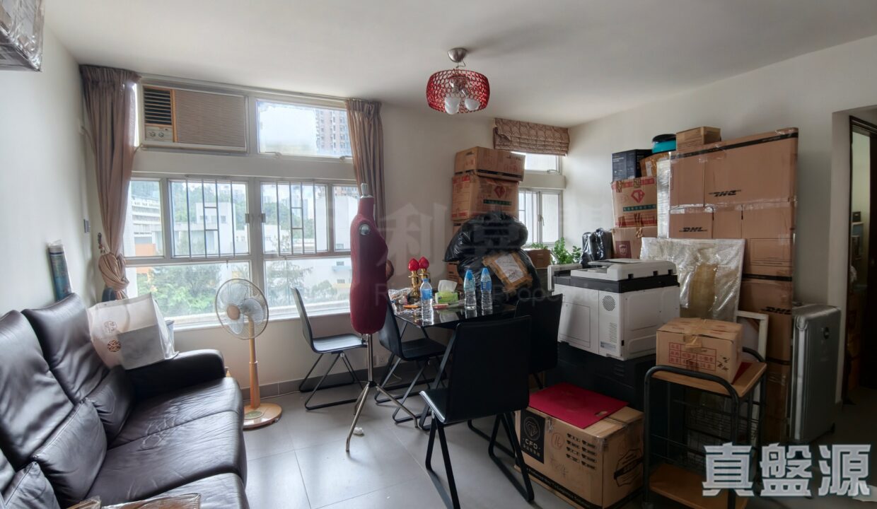 1c51d41f-649a-423a-8dbb-36705165ebfa.jpeg