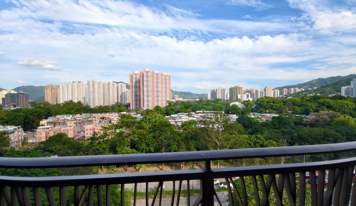1d4c41e9-ddb3-43dd-bb83-7277f3a4b209-1.jpeg