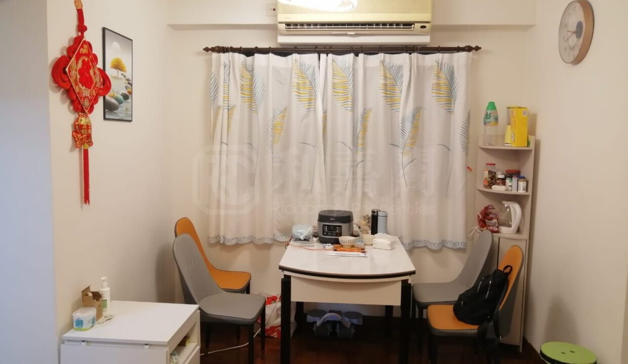 23024817-829e-43a7-8eef-a697a3ebcf67.jpeg
