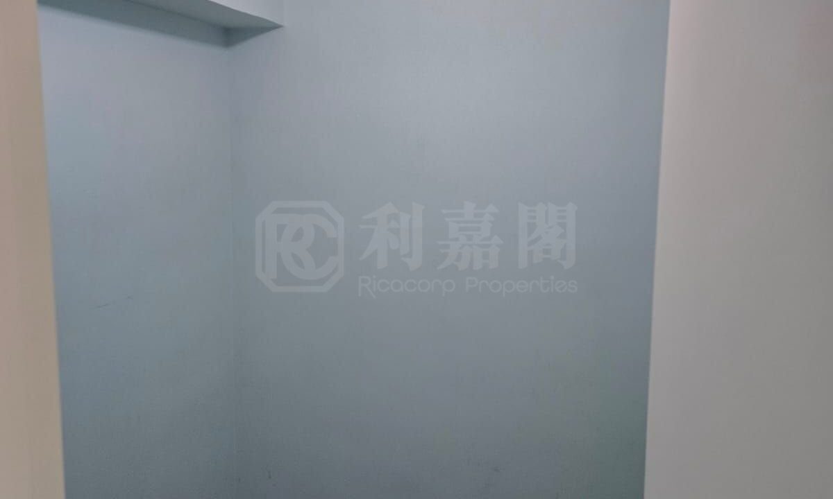 329ce941-59ee-4833-a7e0-5cbe995e814e.jpeg