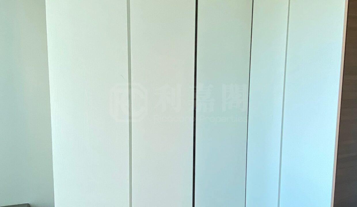 3ca2b674-f64a-4d03-97c3-1d06d9f080e3.jpeg