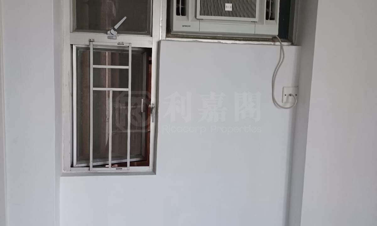 4b7d3b27-a5e2-4e8f-8e8f-162791c50fef.jpeg