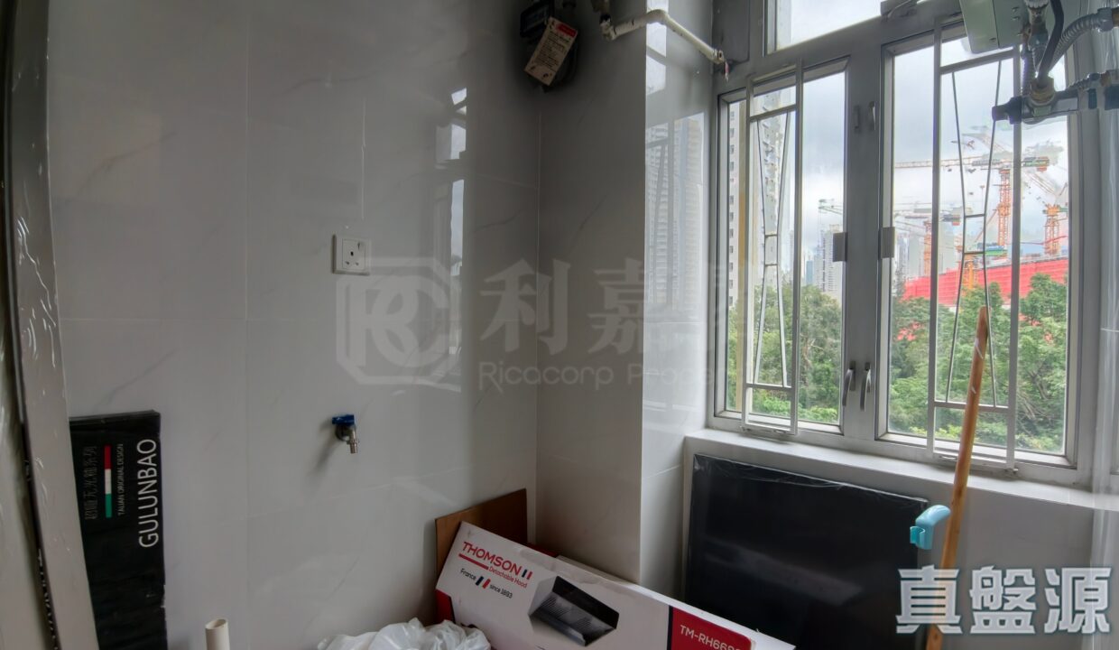 93bcfd0e-e020-4fe0-a69d-8b77d0eb81d0.jpeg
