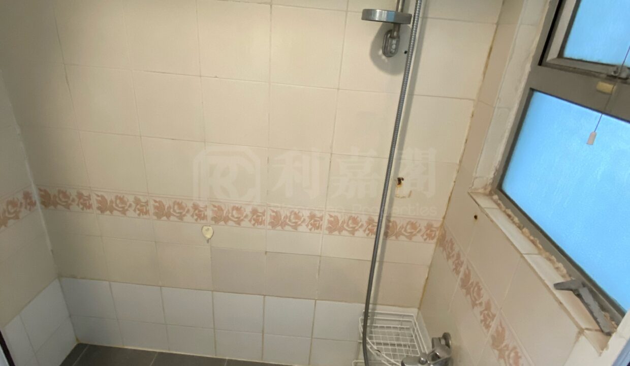 9f9bcfd7-6383-46e2-89c0-8c04a9af8c95.jpeg
