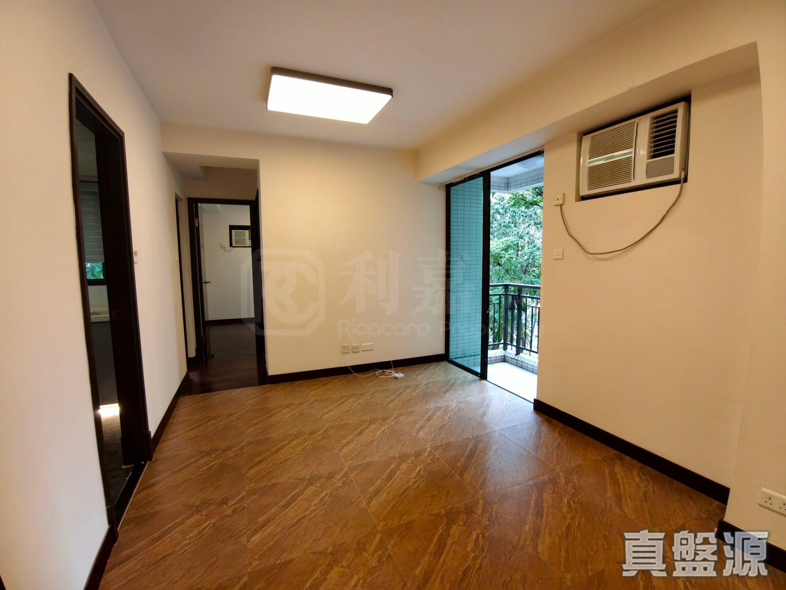 御皇庭 3座 - 北區屋網 28northd.com