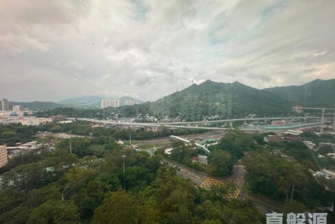 b9509671-1603-43cc-97d2-8df9c190a13a.jpeg