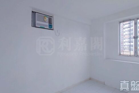 bf63111f-be39-42c7-81cb-33b89e03a105.jpeg