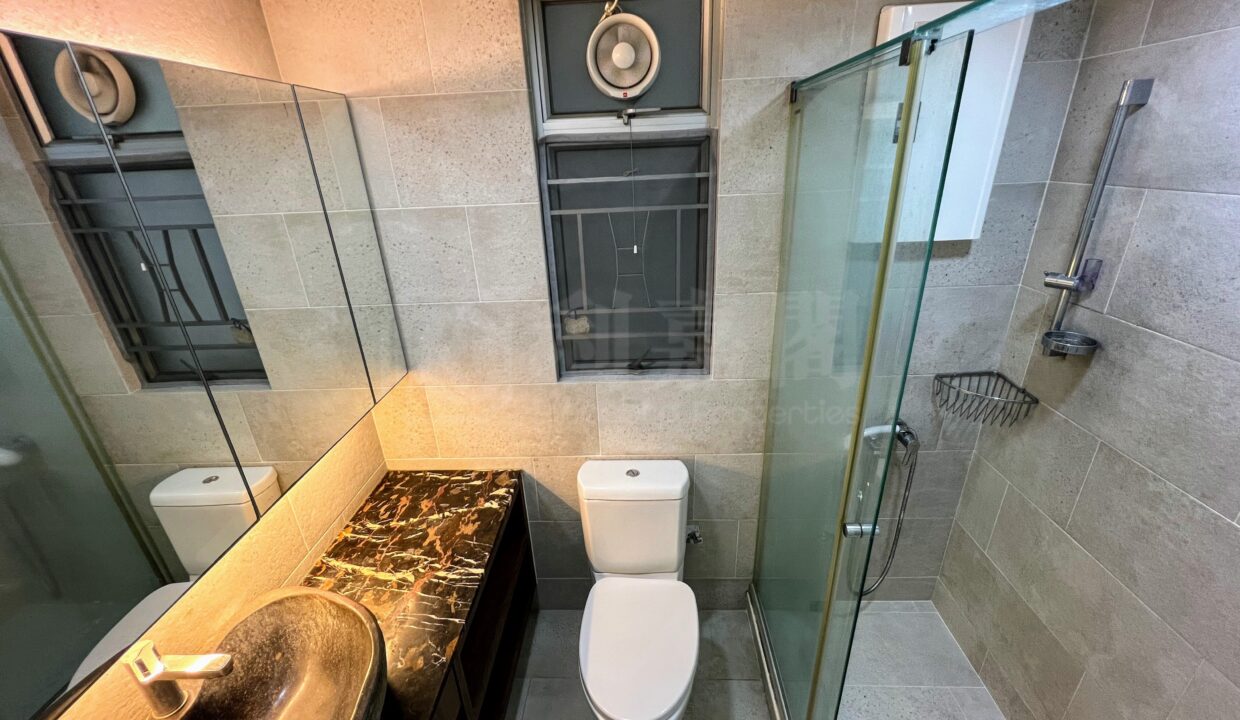 c7f91374-bb32-432f-b546-f9effc21cc28.jpeg