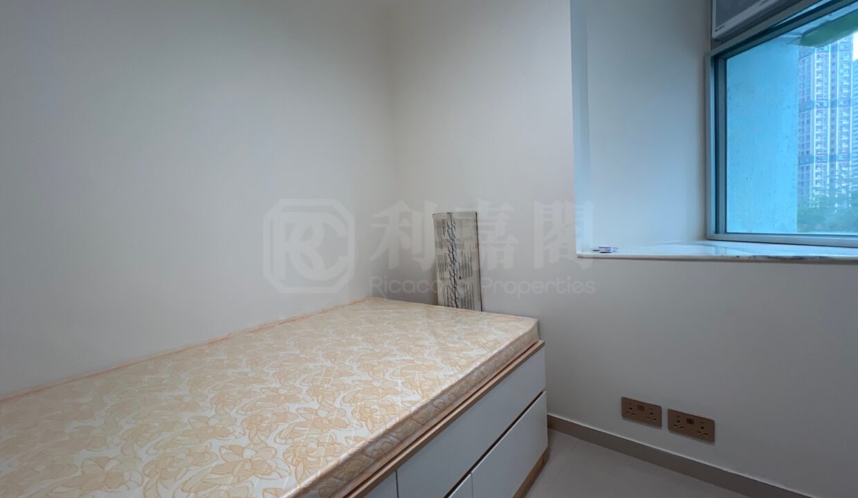 cad8800a-7b64-4c58-ba31-076ad32148f4.jpeg