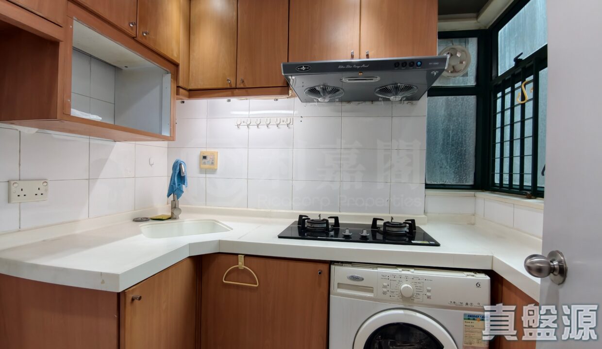 ce4a8912-0347-410f-b0fd-03767740d48a.jpeg