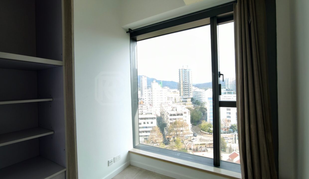 d853e5af-da0e-4856-a228-cc055934d4c9-1.jpeg