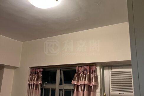 e5371fcb-1d65-41d4-b33a-1f65083b601c.jpeg