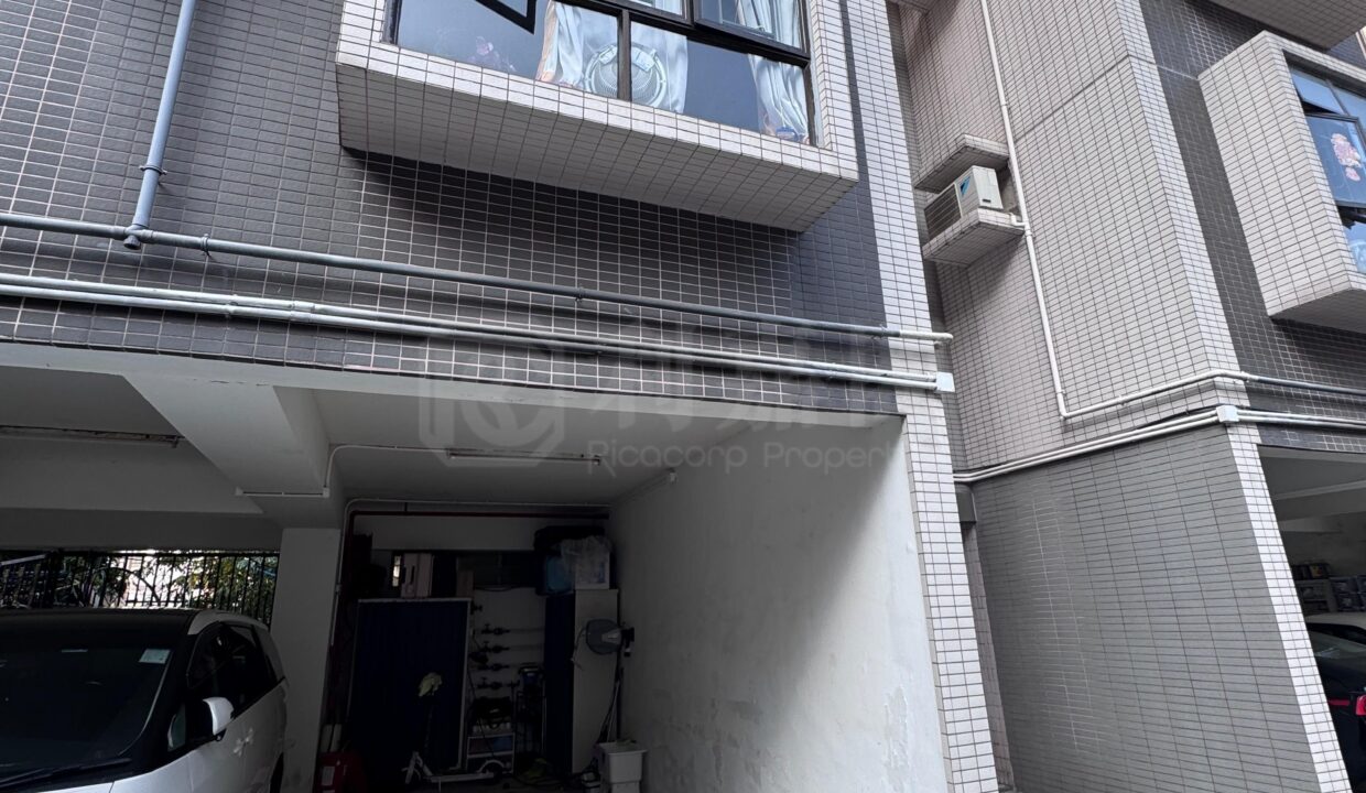 f15109a6-d18e-4dd5-8501-c1df27b82a17-3.jpeg