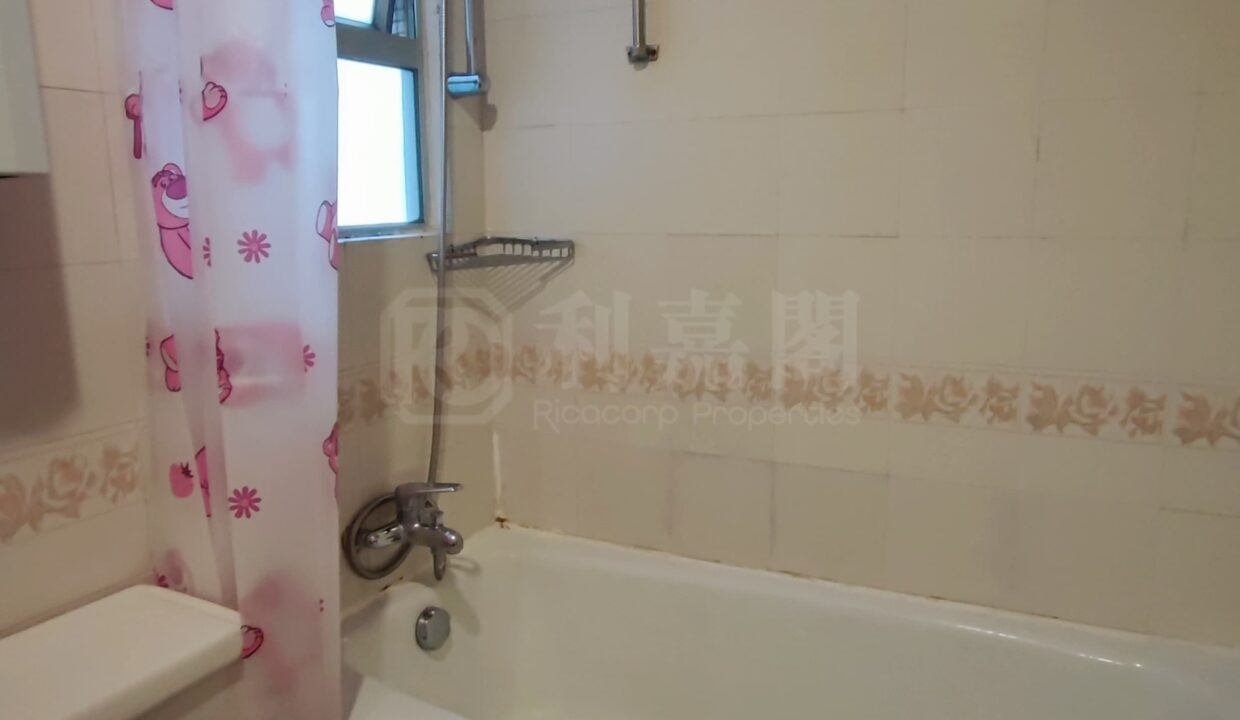 f3a5f774-89ef-41c6-97e6-3de3d0848ef7.jpeg