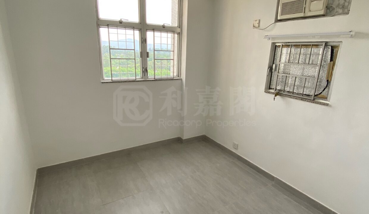 9a6ac3ac-2a36-4702-981d-e6b84f6daeef