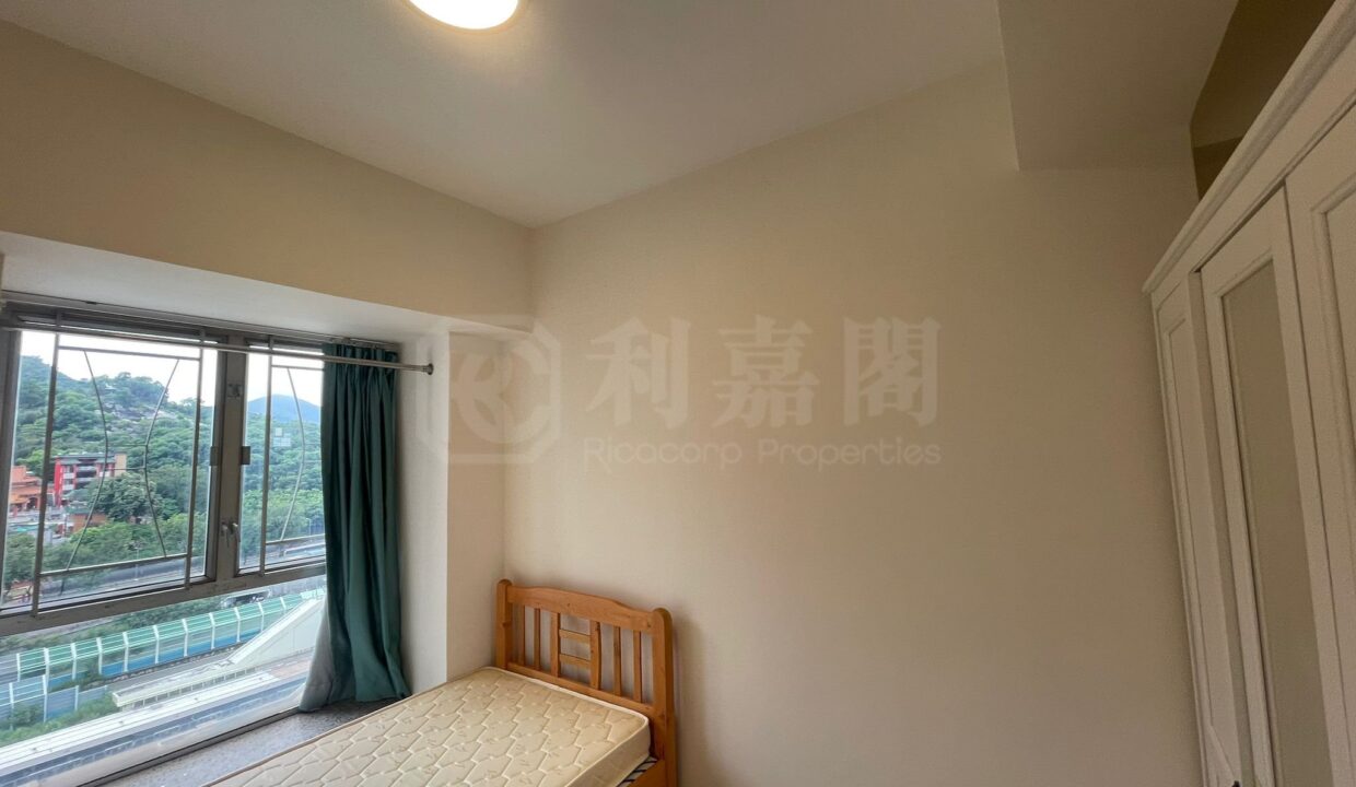 bbdcc52c-8c8a-40e1-9e99-dcbe2164ab9c